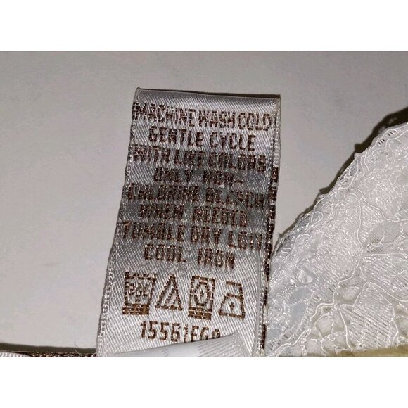 Draper's & Damon's  Women's Multicolor Lace   Button Up  Top size XL - Picture 12 of 12